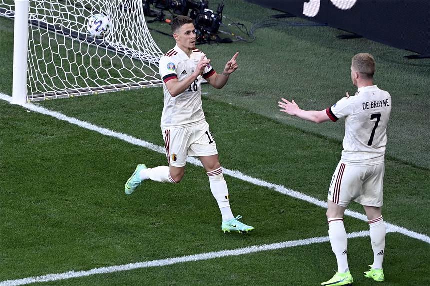 Der EM-Tag aus BVB-Sicht: Hazard vollendet Konter - Delaney muss zittern Thorgan Hazard (l.) brachte die Belgier gegen Dänemark mit seinem Treffer zurück ins Spiel.