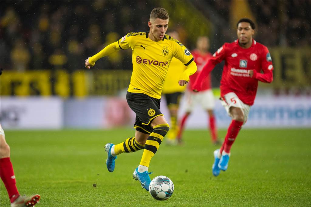 Von Mats Hummels bis Mateu Morey: So haben sich die BVB-Neuzugänge bisher geschlagen Thorgan Hazard spielte eine ordentliche Hinrunde für den BVB.