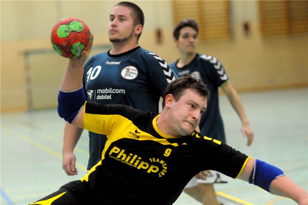 Thorsten Stiller ist Abteilungsleiter Handball beim Castroper TV. Der CTV hatte in der Saison 2019/20 noch je ein Team bei den Frauen und Männern.