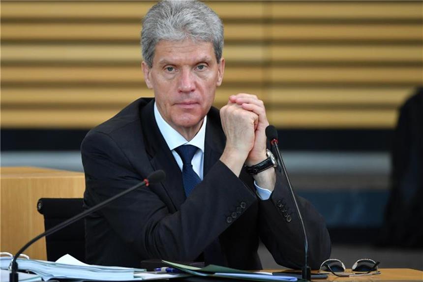Länder wollen Sicherheiten im geplanten Bildungsrat Thüringens Bildungsminister Helmut Holler ist derzeit Präsident der Kultusministerkonferenz. Foto: Martin Schutt