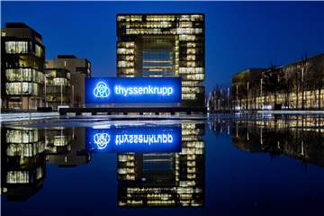 Thyssenkrupp hatte seinen profitabelsten Geschäftsteil, die Aufzugssparte, für 17,2 Milliarden Euro verkauft. 