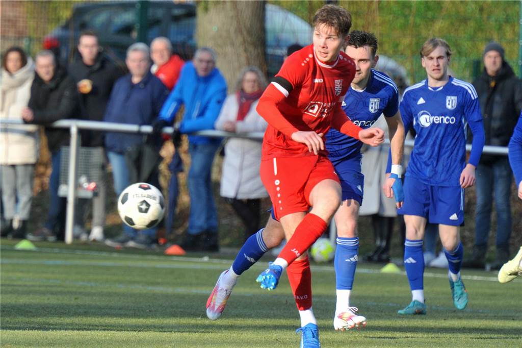Till Dresemann wechselt zum Westfalenliga-Primus Till Dresemann verlässt Eintracht Ahaus in Richtung TuS Hiltrup.