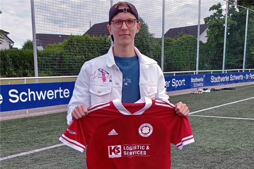 Tim Finkhaus revidiert Zusage in Frohlinde und wechselt zu einem Schwerter Bezirksligisten Tim Finkhaus spielt in der nächsten Saison für den Geisecker SV.
