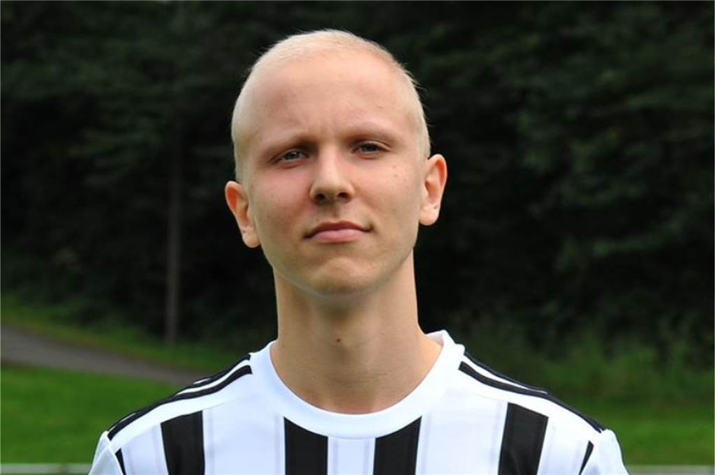 FC Frohlinde erhält kurz nach dem Abstieg die nächste Schock-Nachricht Tim Finkhaus vom SC Hennen wechselt doch nicht zum FC Frohlinde.