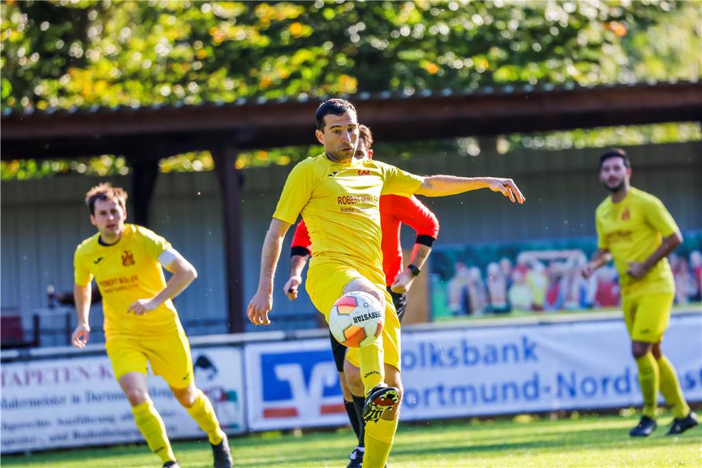 Einer der besten Dortmunder Amateur-Fußballer der letzten 15 Jahre hört auf Tim Gebauer ist eines der Urgesteine bei Mengede 08/20.