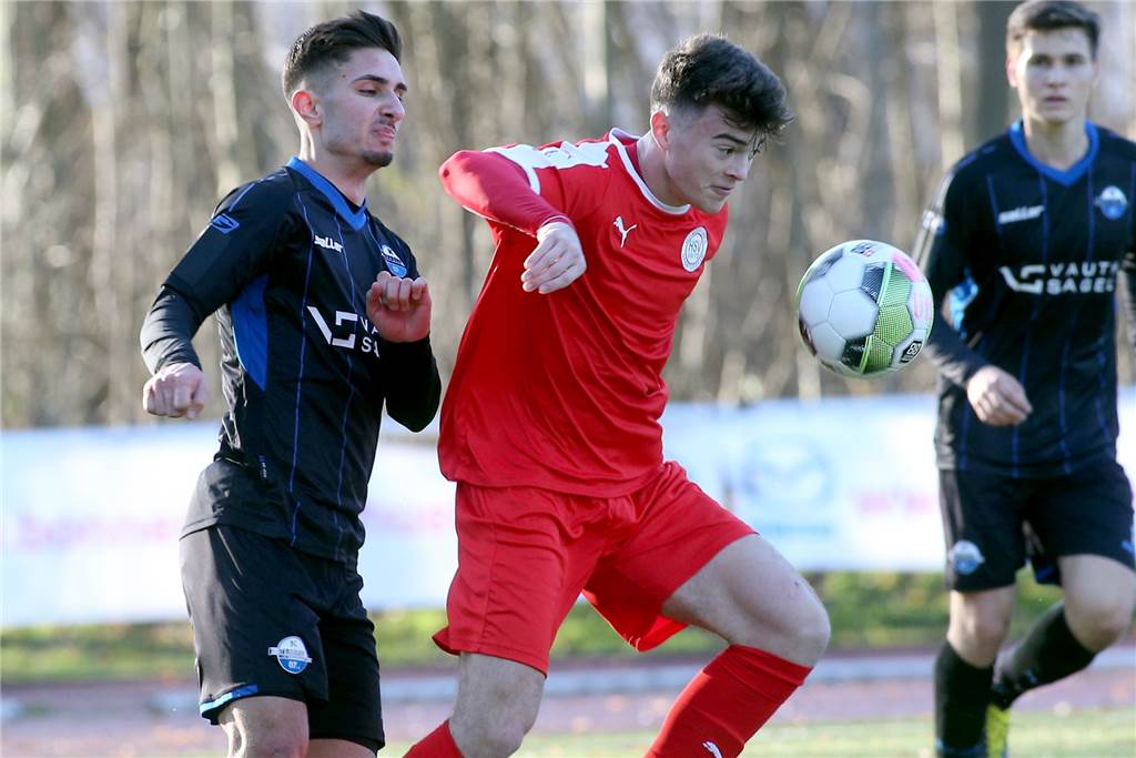 Auf der Erfolgswelle: Gibt es bald Bundesliga-Flair beim Hombrucher SV? Tim Neugebauer vom Hombrucher SV ist ein wichtiger Bestandteil des Kaders.