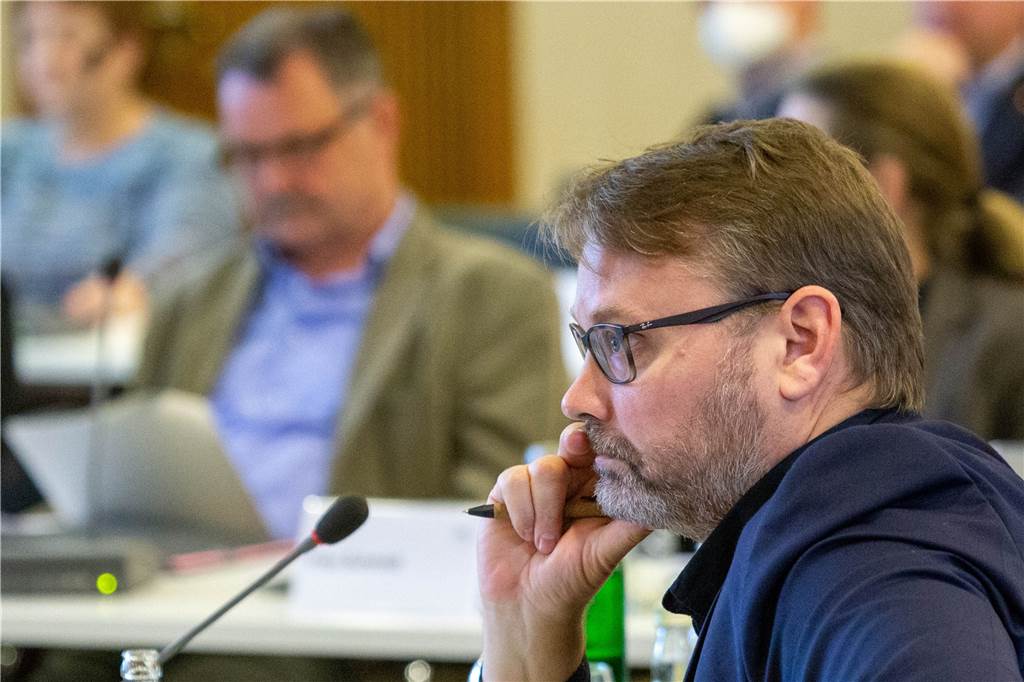 Krisengipfel: Abrechnungsaffäre versetzt Grüne in Schockzustand Timon Lütschen soll die Berichterstattung über die Abrechnungsaffäre als Kampagne dieser Redaktion gegen seine Fraktion bezeichnet haben.
