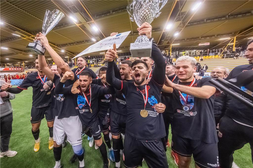 Titelverteidiger Türkspor Dortmund startet in der Halle Nette.