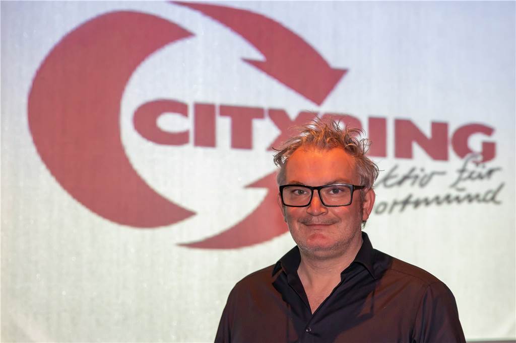 „Willkürlich und unverhältnismäßig“: Handel kritisiert Corona-Verschärfung Tobias Heitmann, Vorsitzender des Cityrings, fürchtet, dass es nun bei den Weihnachtseinkäufen zu Wartezeiten vor den größeren Geschäften kommen wird.