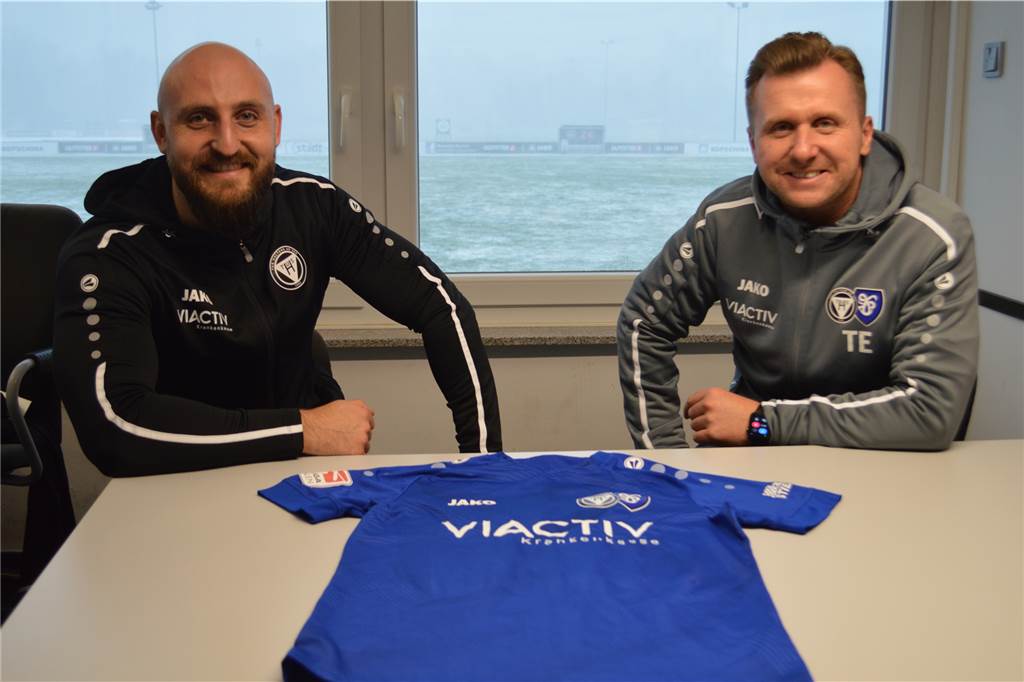 Neuzugang Hötte: Der TuS Haltern muss für Jugendspieler eine Adresse im Vest sein Tobias Hötte (l.) schließt sich im Sommer dem TuS Haltern am See an.