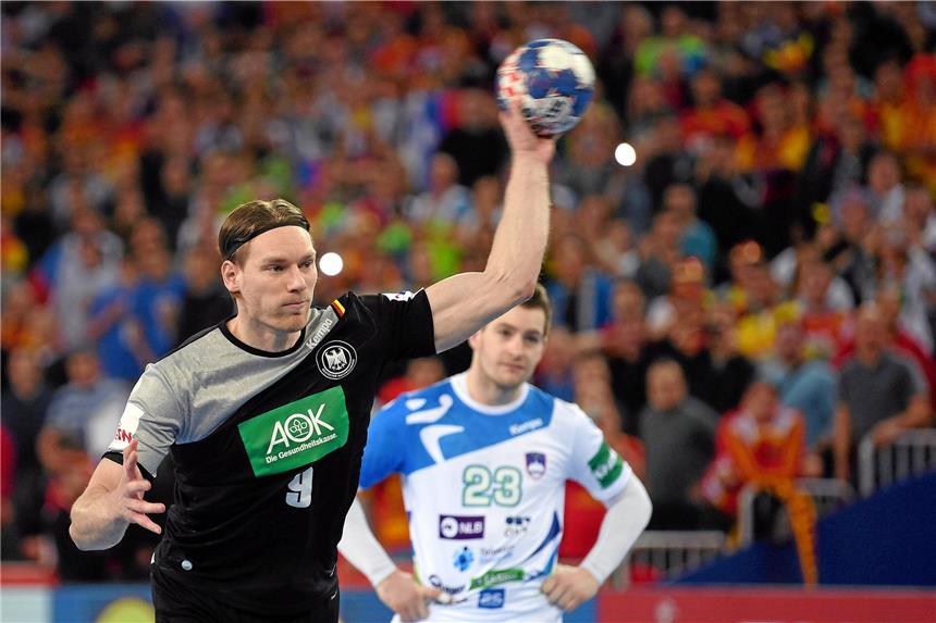 Nationalteam rettet kurioses Unentschieden Tobias Reichmann traf nach dem Schlusspfiff noch per Siebenmeter zum 25:25.