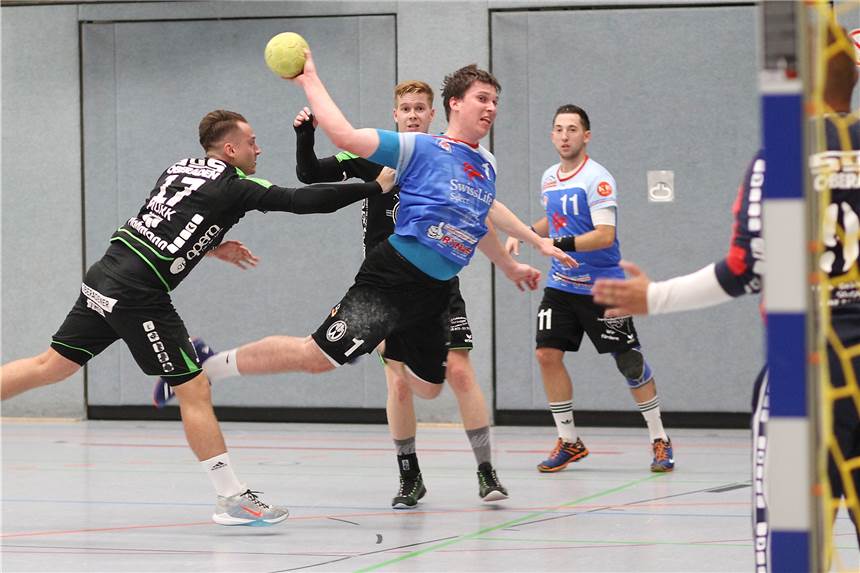 Tobias Schüttpelz hat fast die Hälfte aller Werner Tore gegen Soest erzielt.Greis (A)