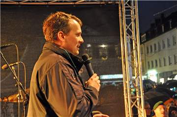 Tobias Stockhoff beim Lichterfest in der Dorstener Altstadt. Der Bürgermeister hält es für wichtig, nahbar zu sein.