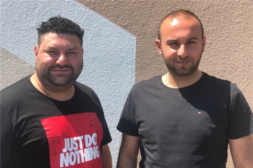 SF Ay Yildiz Derne stellen sich neu auf - mit zwei Kräften aus Lünen Tolga Demir (l.) und Kemal Arslan (r.) sind künftig als Sportliche Leiter für die SF Ay Yildiz Derne aktiv.