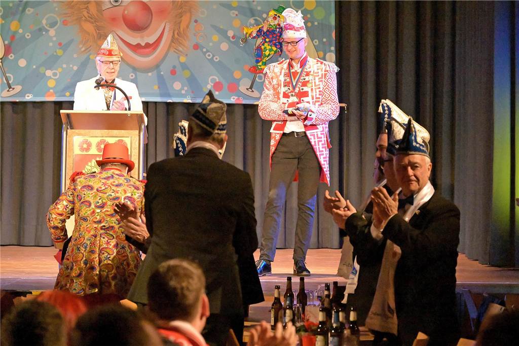 Tolle Darbietungen erlebten die begeisterten Zuschauer bei der Gala-Sitzung der 1. Selmer Karnevalsgesellschaft Freitagabend im Bürgerhaus.