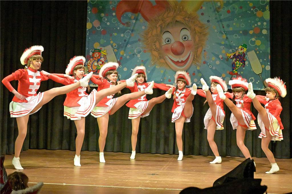 Tolle Darbietungen erlebten die begeisterten Zuschauer bei der Gala-Sitzung der 1. Selmer Karnevalsgesellschaft Freitagabend im Bürgerhaus.