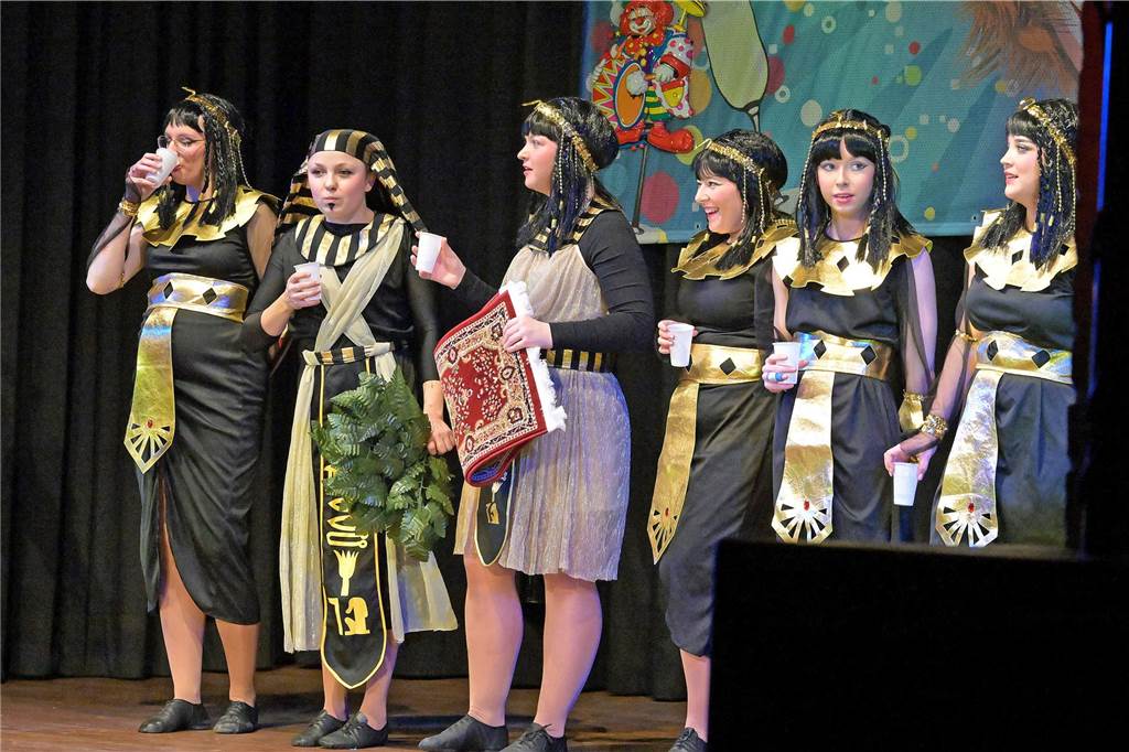 Tolle Darbietungen erlebten die begeisterten Zuschauer bei der Gala-Sitzung der 1. Selmer Karnevalsgesellschaft Freitagabend im Bürgerhaus.