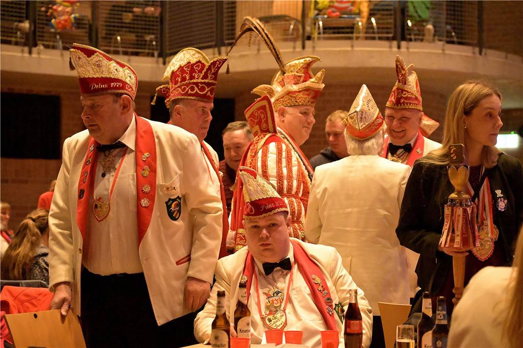 Tolle Darbietungen erlebten die begeisterten Zuschauer bei der Gala-Sitzung der 1. Selmer Karnevalsgesellschaft Freitagabend im Bürgerhaus.