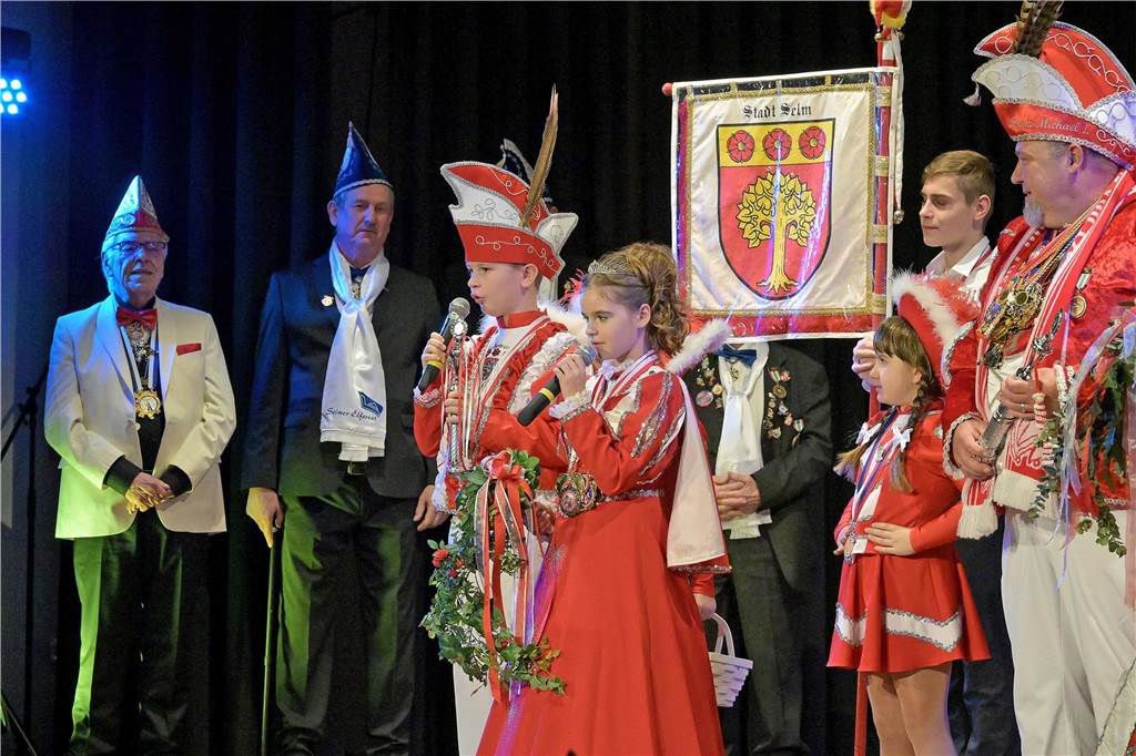 Tolle Darbietungen erlebten die begeisterten Zuschauer bei der Gala-Sitzung der 1. Selmer Karnevalsgesellschaft Freitagabend im Bürgerhaus.