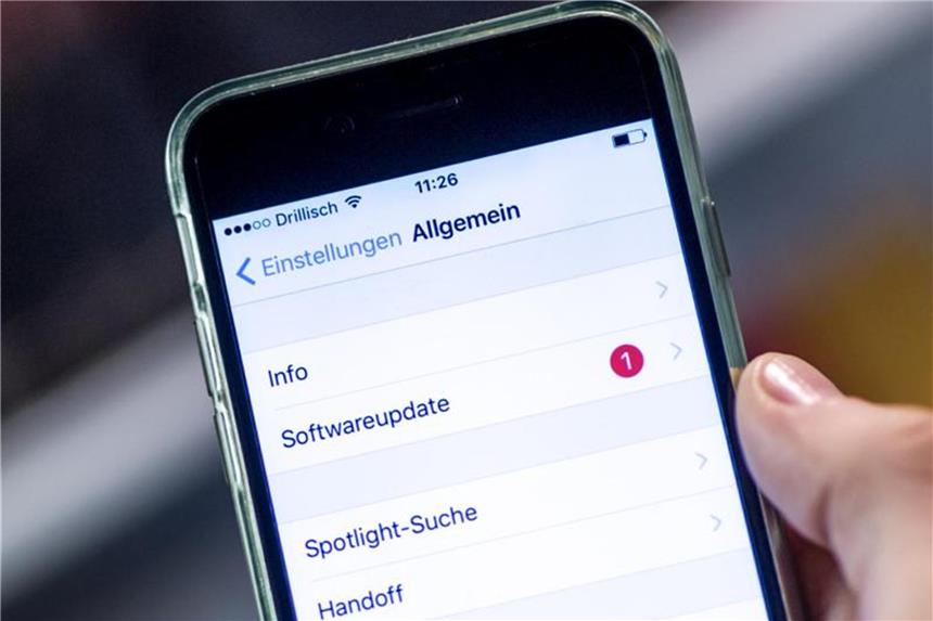 Tolle neue Funktionen, aber keine 32-Bit-Apps mehr nach dem Update? Das mussten Nutzer von Apples iOS mit dem Umstieg auf die neue Version 11 erdulden. Foto: Alexander Heinl