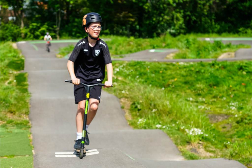 Tolle Sprünge zeigten die Mountainbikefahrer, aber auch für alle anderen gab es ein tolles Programm.