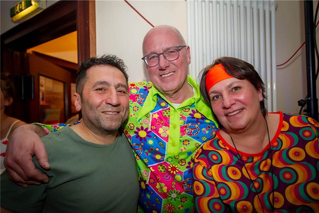 Tolle Stimmung an Rosenmontag im Café Zentral.