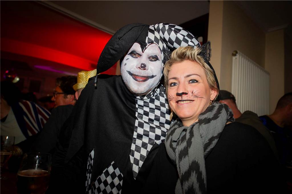 Tolle Stimmung an Rosenmontag im Café Zentral.