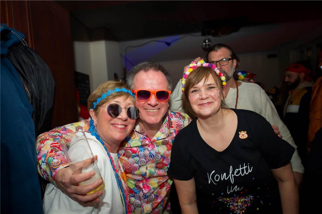 Tolle Stimmung an Rosenmontag im Café Zentral.