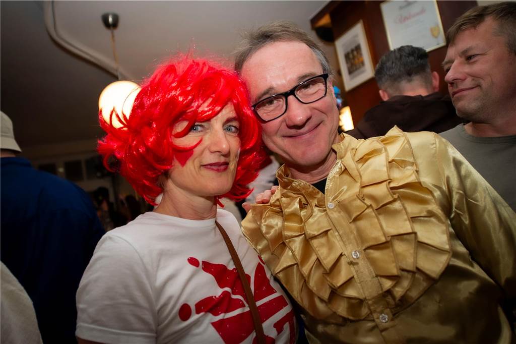 Tolle Stimmung an Rosenmontag im Café Zentral.