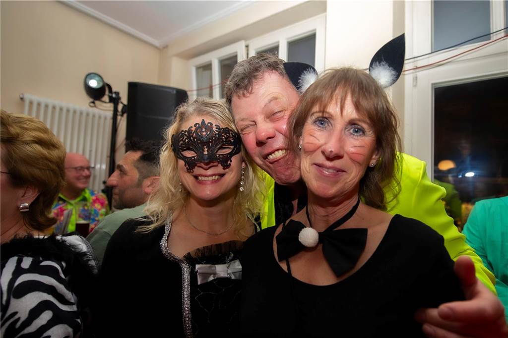 Tolle Stimmung an Rosenmontag im Café Zentral.