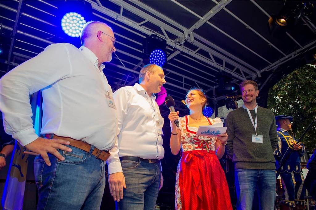 Tolle Stimmung herrschte beim Heimatfest in Haltern schon am ersten Tag. So kann es weitergehen.