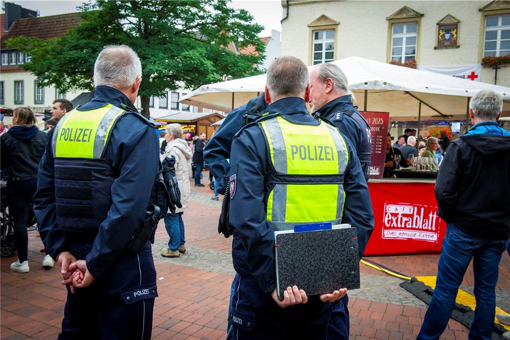 Tolle Stimmung herrschte beim Heimatfest in Haltern schon am ersten Tag. So kann es weitergehen.