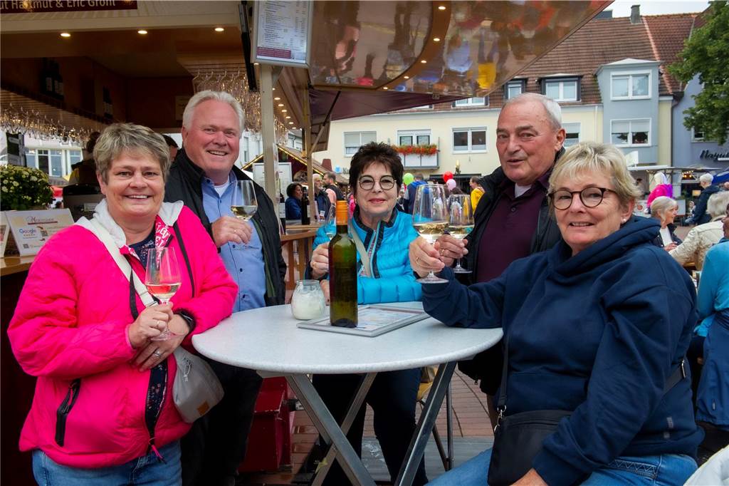 Tolle Stimmung herrschte beim Heimatfest in Haltern schon am ersten Tag. So kann es weitergehen.