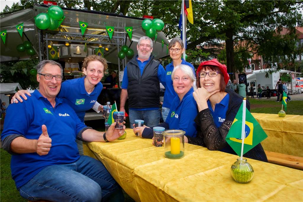 Tolle Stimmung herrschte beim Heimatfest in Haltern schon am ersten Tag. So kann es weitergehen.
