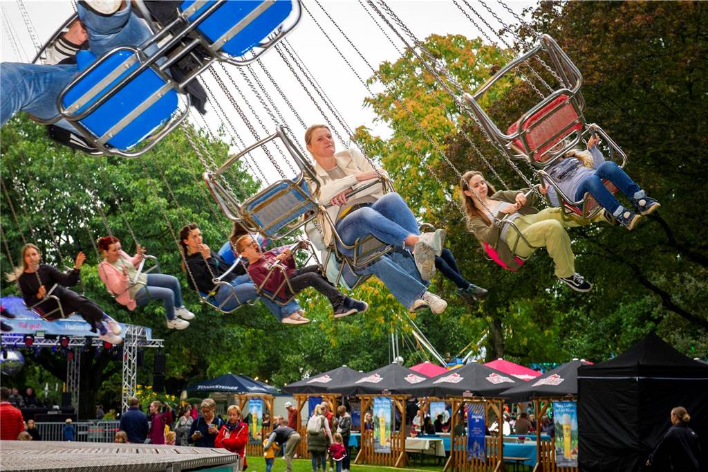 Tolle Stimmung herrschte beim Heimatfest in Haltern schon am ersten Tag. So kann es weitergehen.