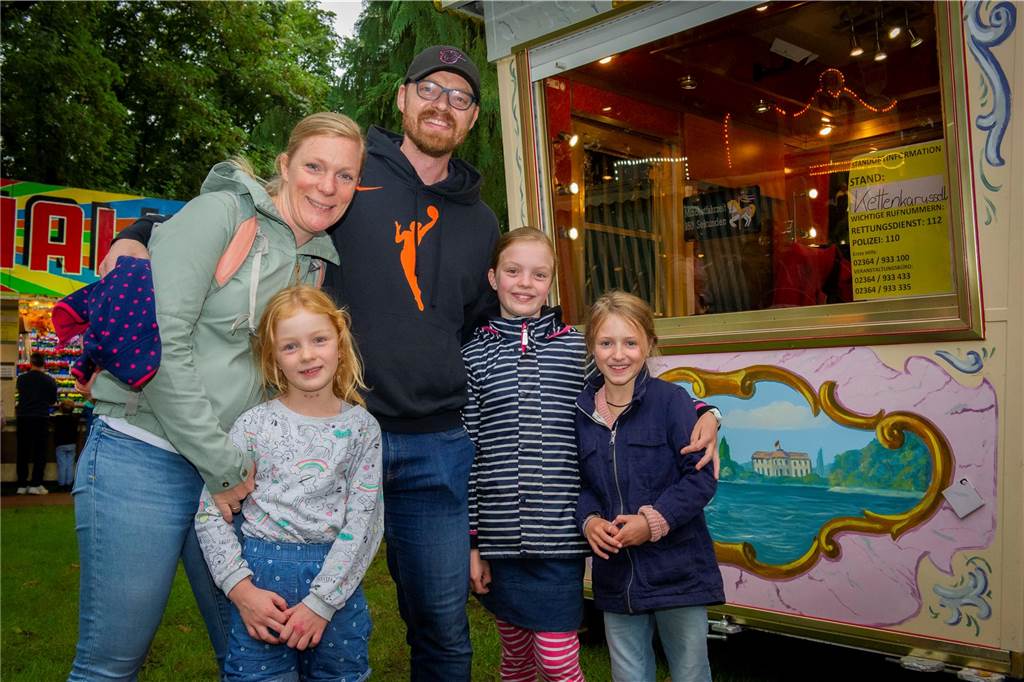 Tolle Stimmung herrschte beim Heimatfest in Haltern schon am ersten Tag. So kann es weitergehen.