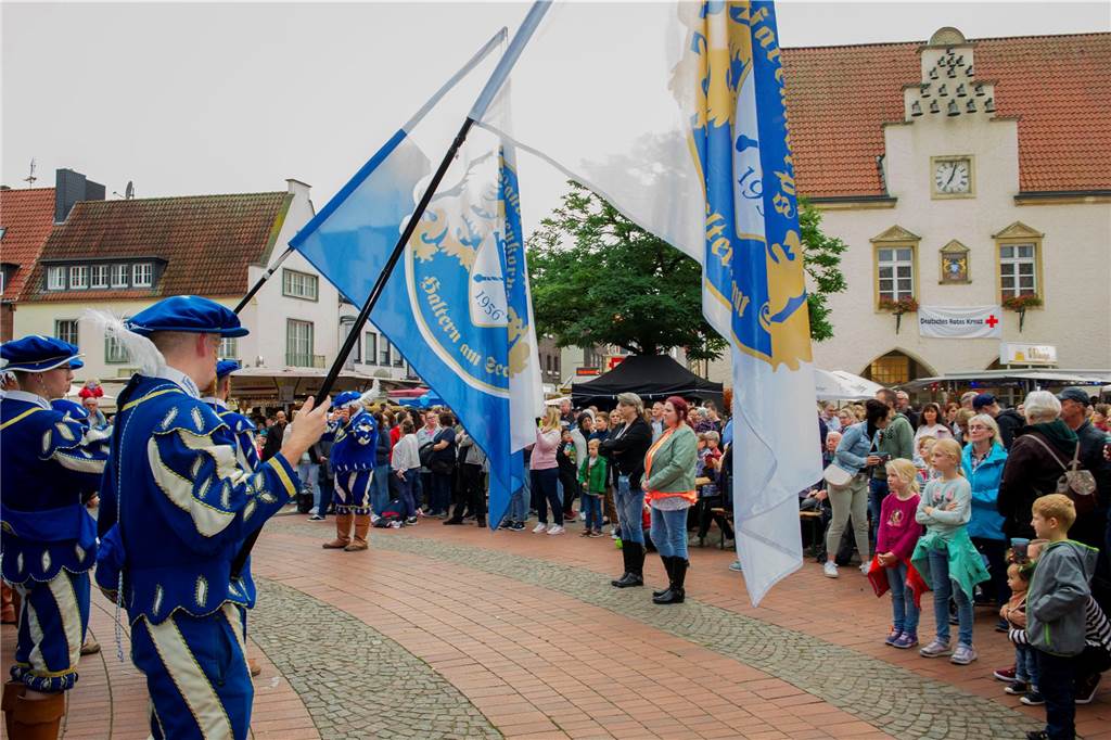 Tolle Stimmung herrschte beim Heimatfest in Haltern schon am ersten Tag. So kann es weitergehen.