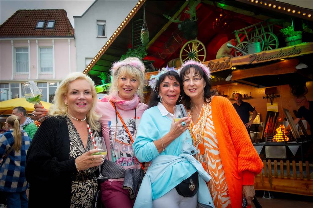 Tolle Stimmung herrschte beim Heimatfest in Haltern schon am ersten Tag. So kann es weitergehen.