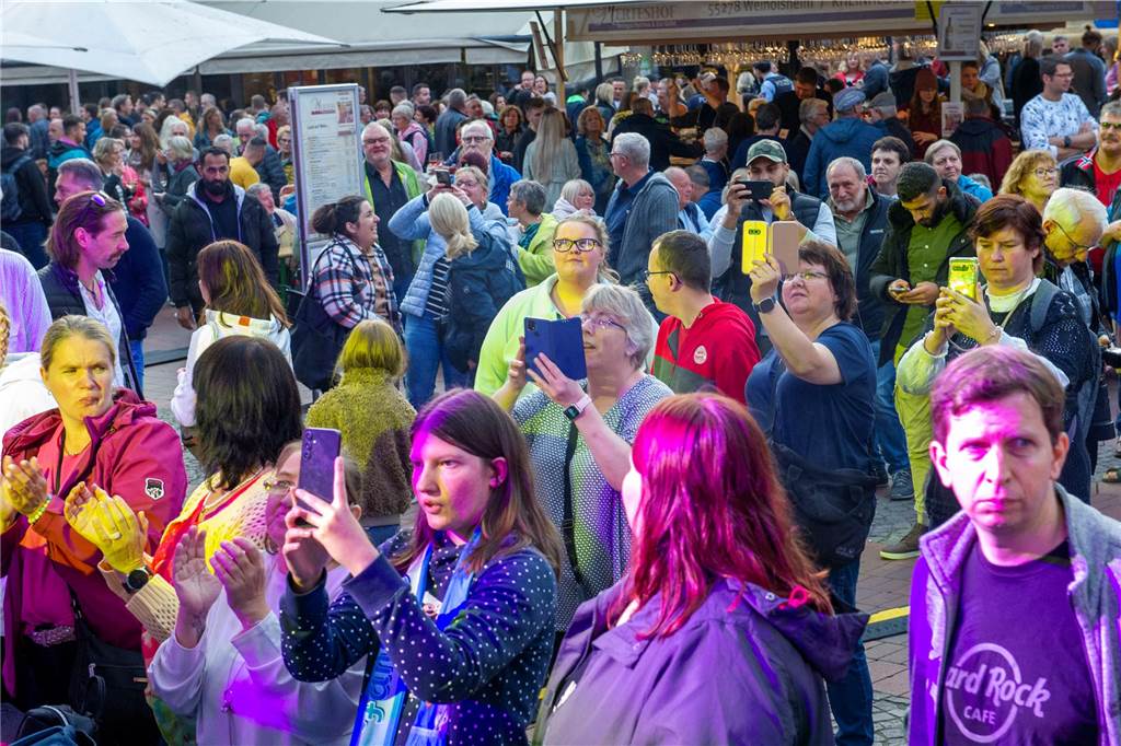 Tolle Stimmung herrschte beim Heimatfest in Haltern schon am ersten Tag. So kann es weitergehen.