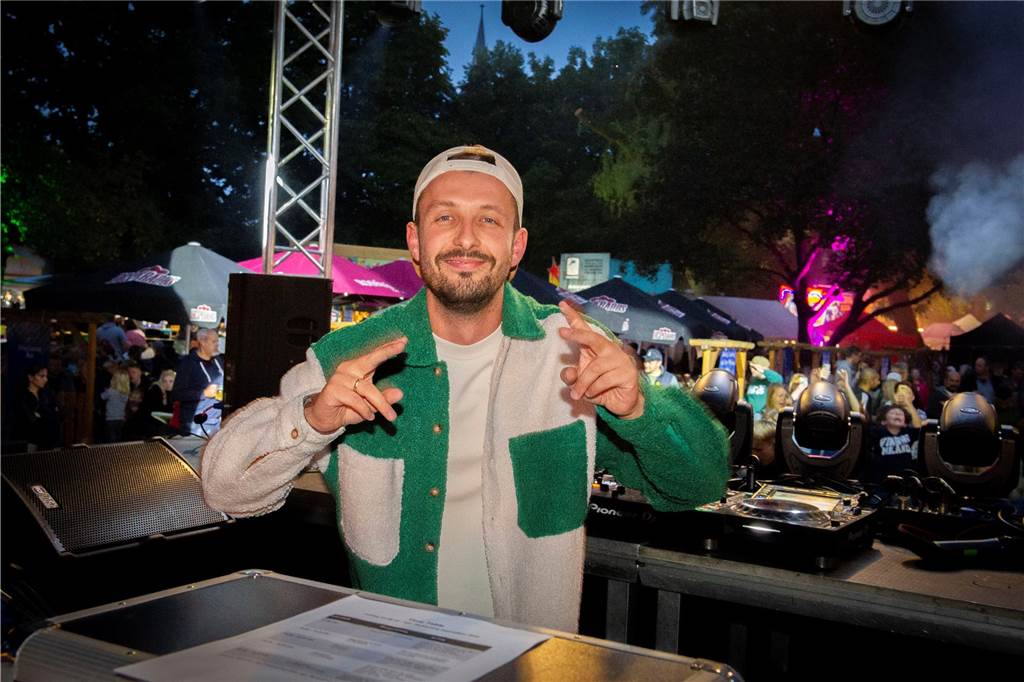 Tolle Stimmung herrschte beim Heimatfest in Haltern schon am ersten Tag. So kann es weitergehen.