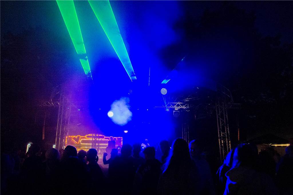 Tolle Stimmung herrschte beim Heimatfest in Haltern schon am ersten Tag. So kann es weitergehen.