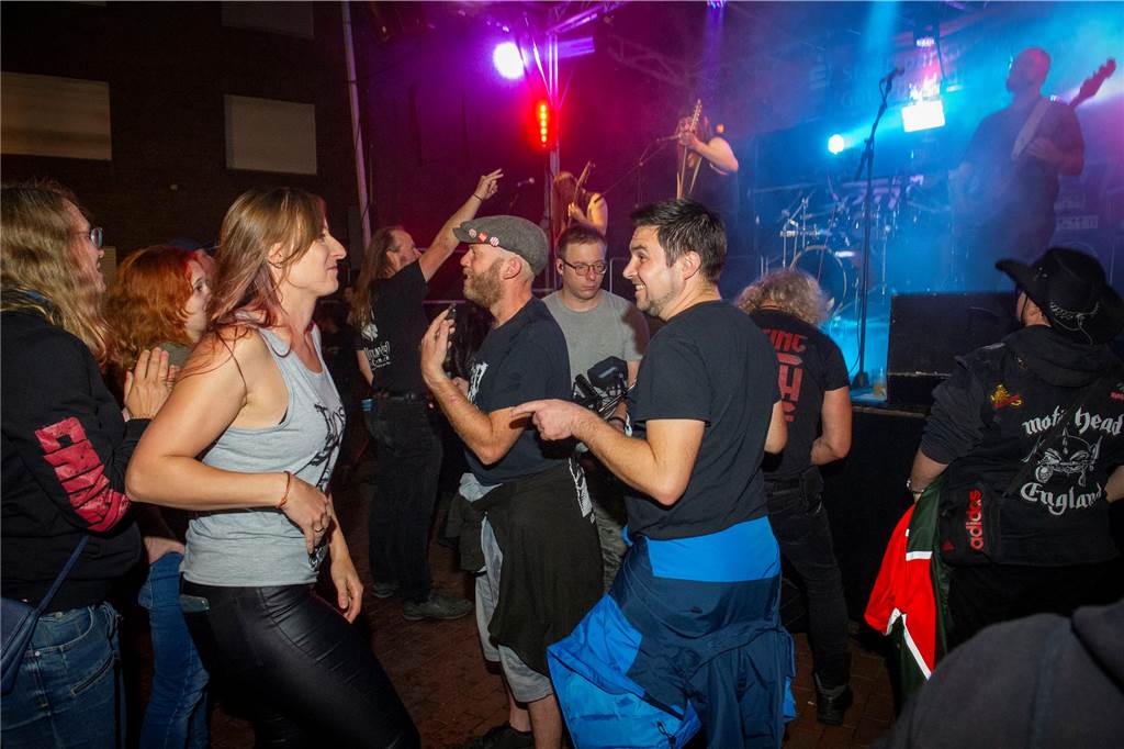 Tolle Stimmung herrschte beim Heimatfest in Haltern schon am ersten Tag. So kann es weitergehen.