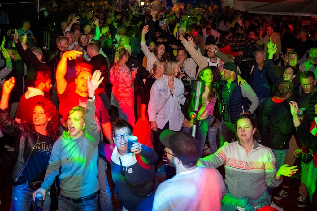Tolle Stimmung herrschte beim Heimatfest in Haltern schon am ersten Tag. So kann es weitergehen.