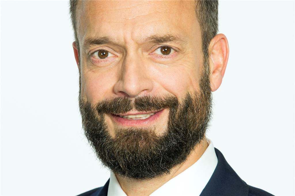 Apotheker in Dortmund impfen gegen Grippe – aber nicht jeden Tom Ackermann, Chef der AOK Nordwest, sieht in dem Modellvorhaben „eine Verbesserung der medizinischen Versorgung unserer Versicherten“. In Dortmund hat die AOK rund 95.000 Versicherte.