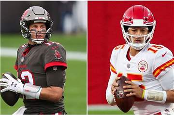 Tom Brady (l.), Quarterback der Tampa Bay Buccaneers trifft in der Nacht zu Montag auf Patrick Mahomes, Quarterback der Kansas City Chiefs, im Super Bowl.