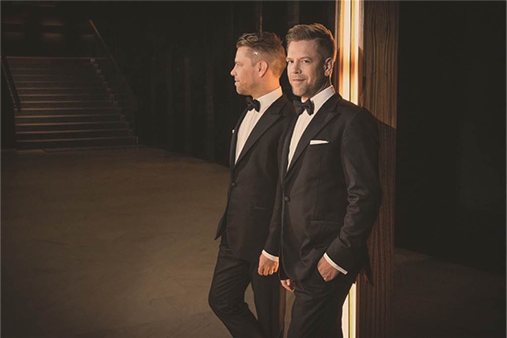 Musik von Klassik über Blasmusik bis Tango am Schloss Raesfeld Tom Gaebel