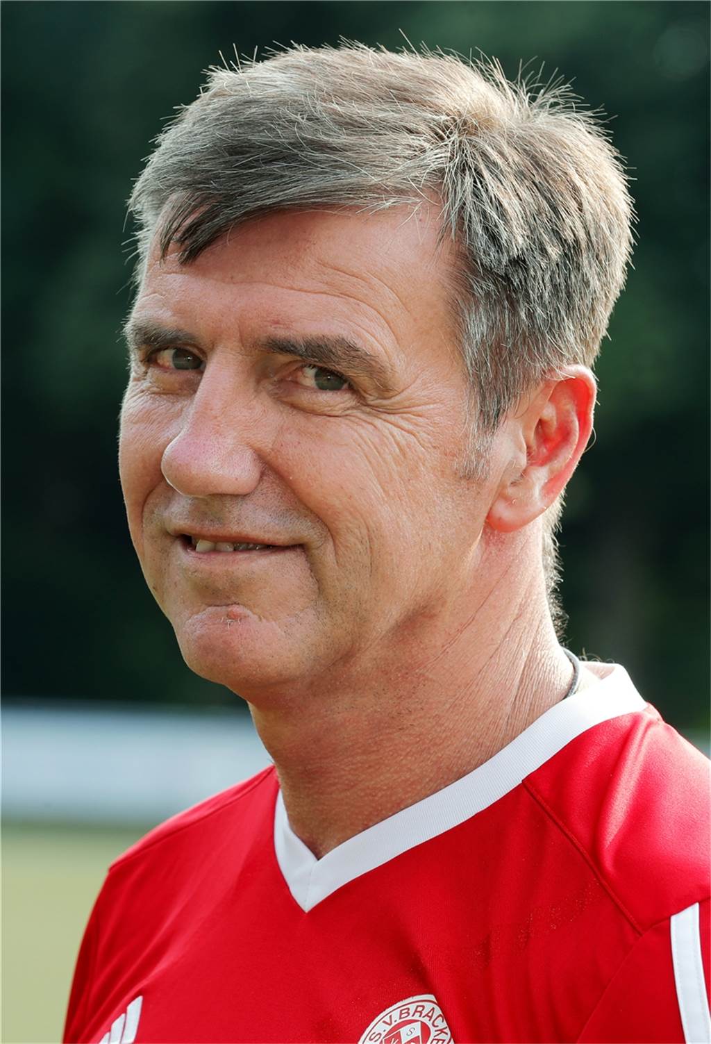 Trainer regt sich auf: „Wegen etwas mehr Geld den Verein zu verlassen, das gefällt mir nicht“ Tomislav Nikolic trainiert Eving Selimiye Spor.