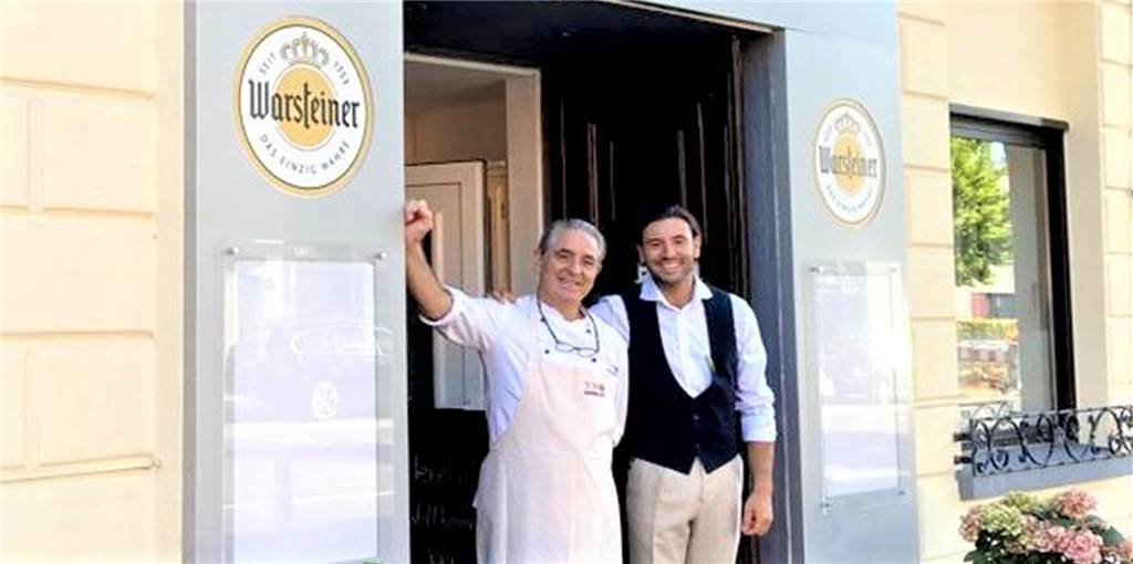 „Am Phoenix-See“ statt Hermannstraße: Anwohner wünschen sich eine See-Adresse Toni und Riccardo Pace sind mit ihrem Restaurant auch von der Umbenennung der Hermannstraße betroffen.