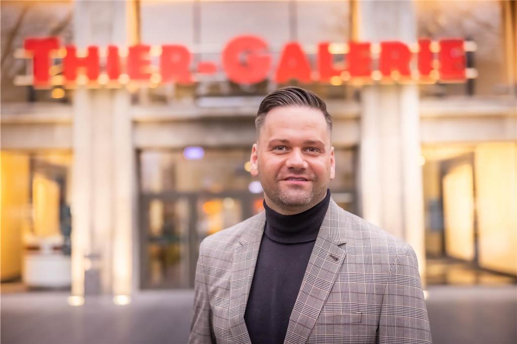 Cityhändler stöhnen über den Streik: „Wir leiden schrecklich “ Torben Seifert ist Center-Manager in der Thier-Galerie und hat in dem Einkaufszentrum am Westenhellweg in Dortmund wegen des Mega-Streiks deutlich weniger Besucher gezählt als sonst an einem Montag.
