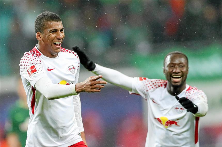 Im Schatten des Derbys: Leipzig wieder Bayern-Jäger Torschützen unter sich: Bernardo (l.) und Naby Keita erzielten die Tore für Leipzig gegen Bremen.